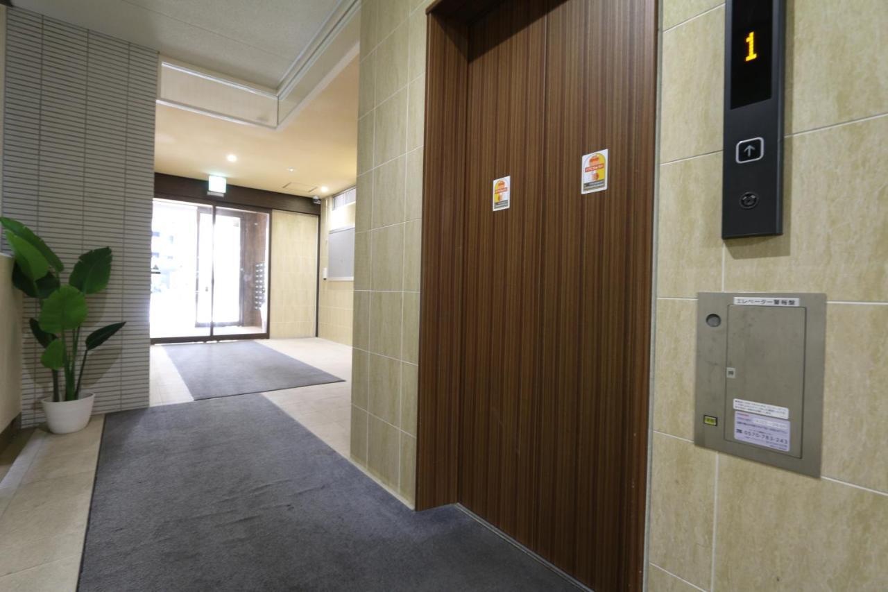 Ferienwohnung Elizabeth Garden Shinsaibashi Ōsaka Exterior foto